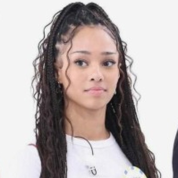 Profile photo of Elizabeth