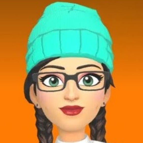 Profile photo of Crystal