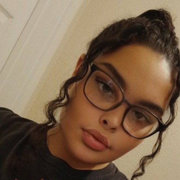 Profile photo of Lovelyreed98*