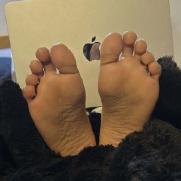 Profile photo of dreamyfeet