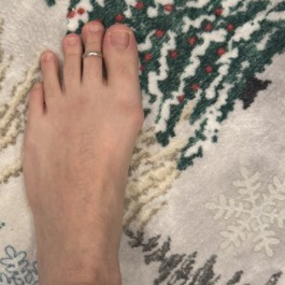 Profile photo of ToeWorshipRoom