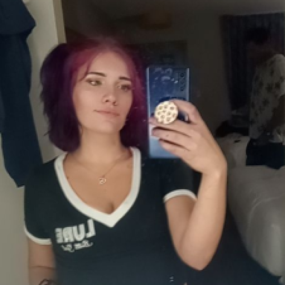 Profile photo of Hailey Nicole