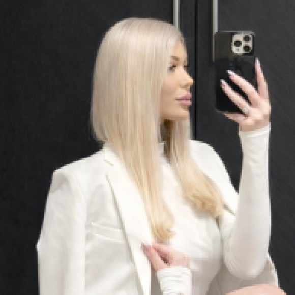 Profile photo of Valentina