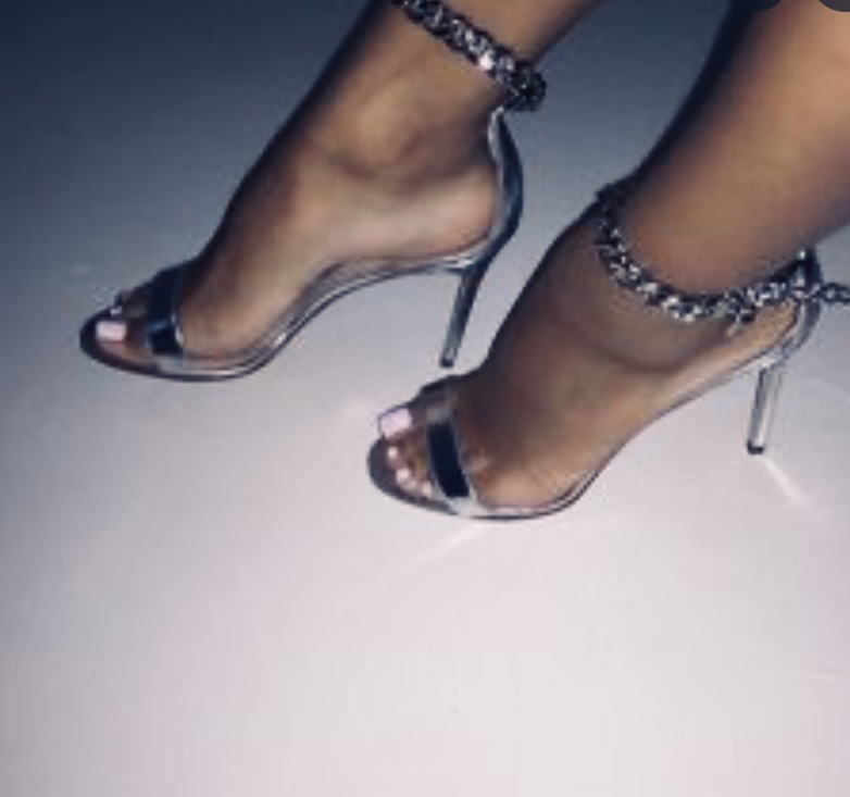 dcd1fb80-454d-4342-bb9a-f28ad587ee6d