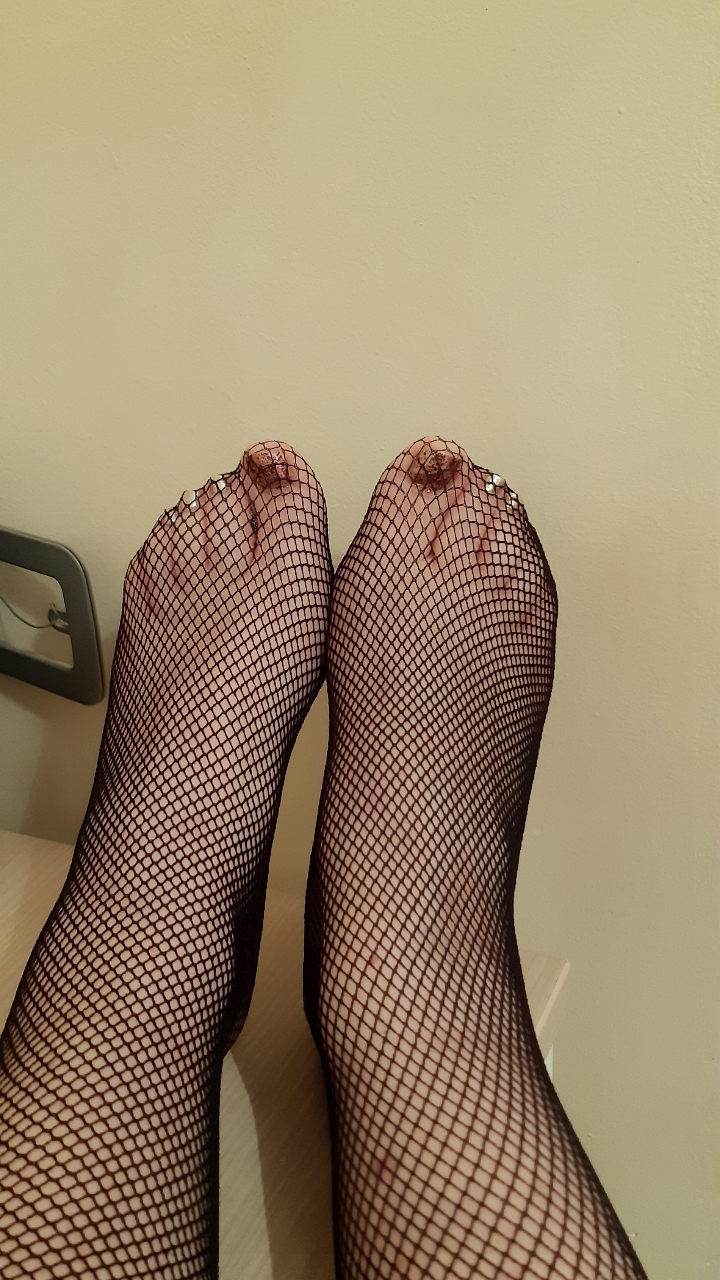 21-12-24-16-32-00-252_deco