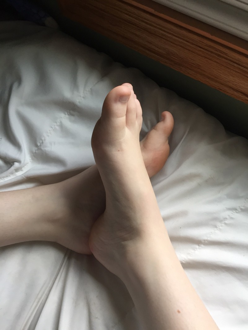 feet2-14