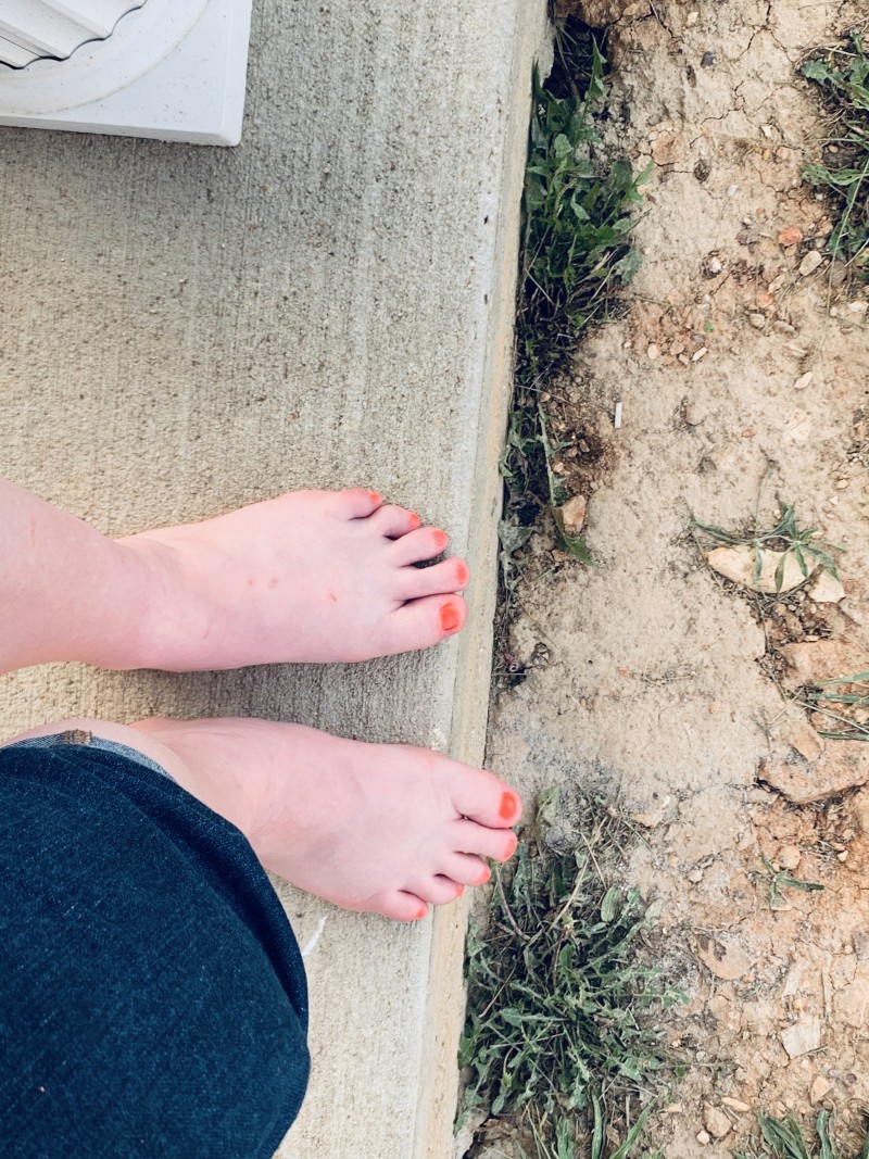 feet2-21